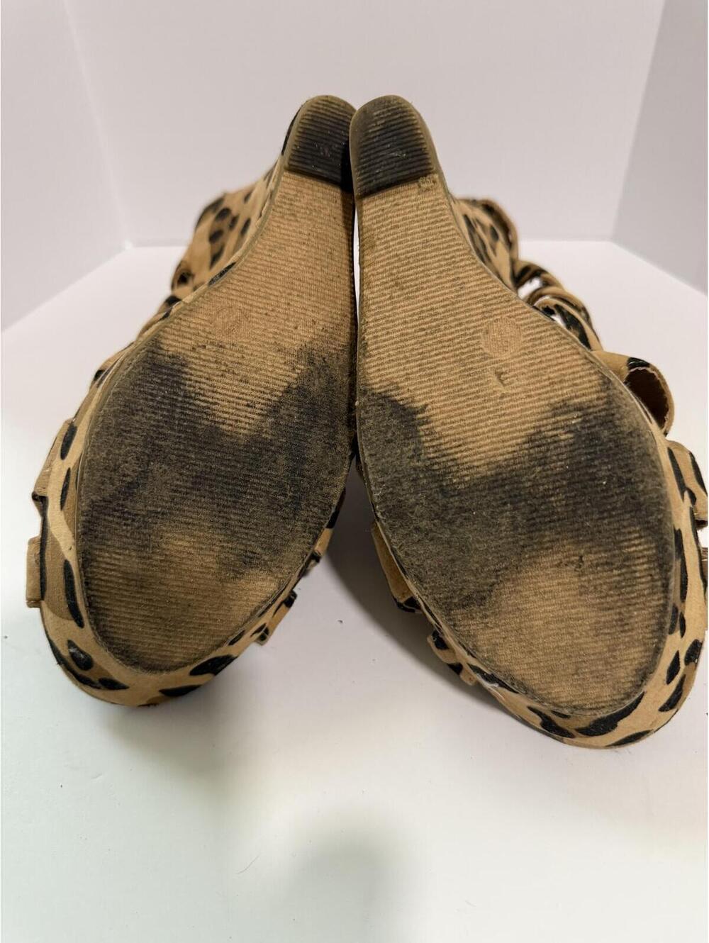 JUSTFAB animal print wedge heels criss-cross - Picture 4 of 4
